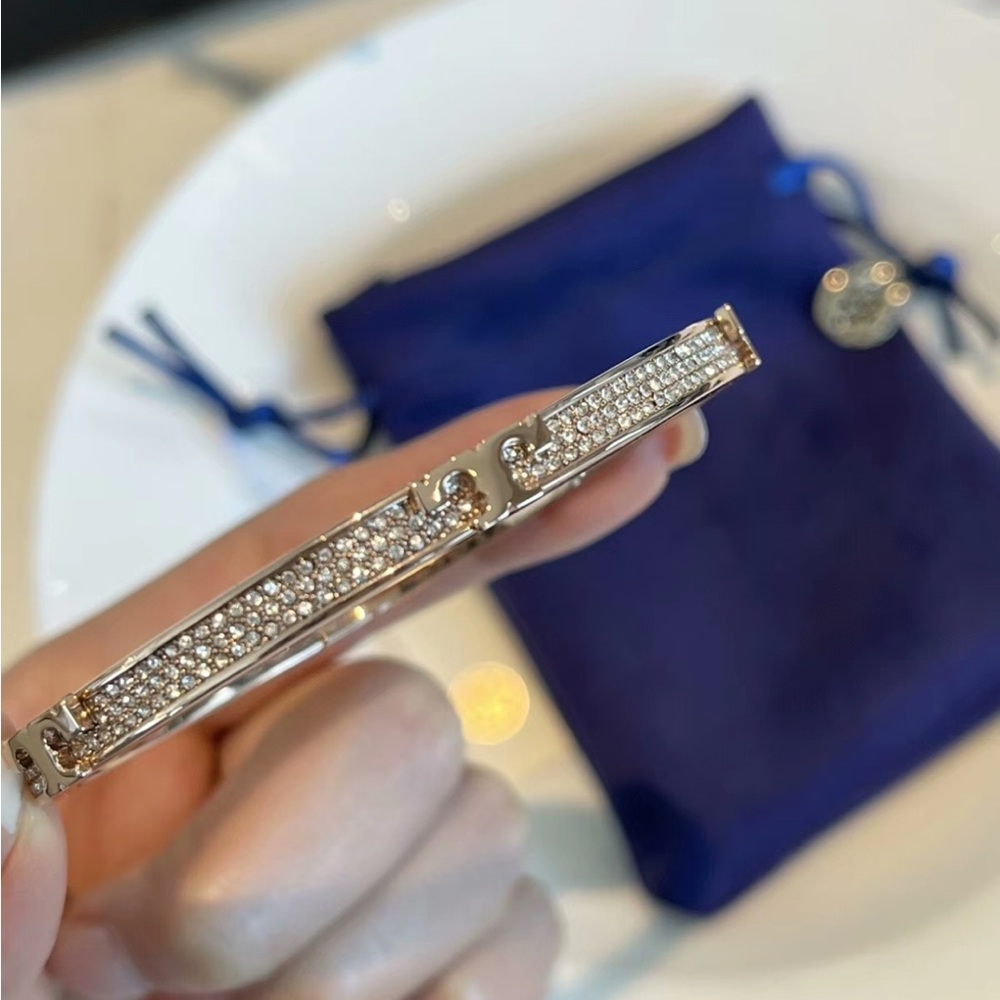 Tory Burch bracelet